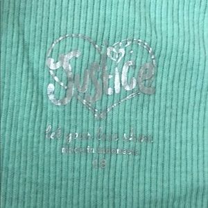 3 pieces of girls tank tops